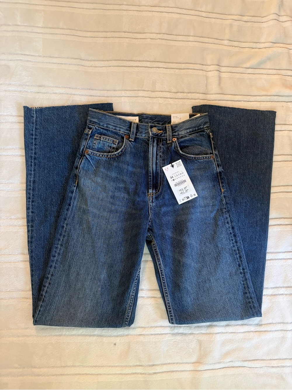 NWT Zara wide leg raw hem dark wash jeans high rise full length USA 2